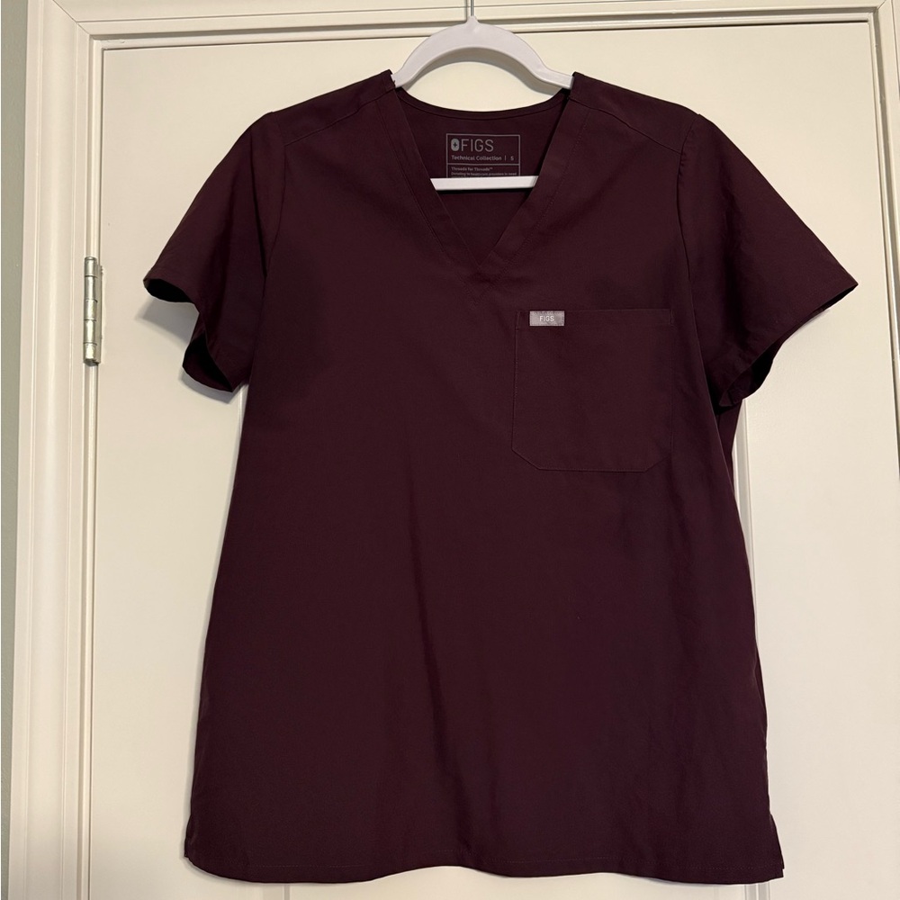 FIGS Catarina top - color “Fig”